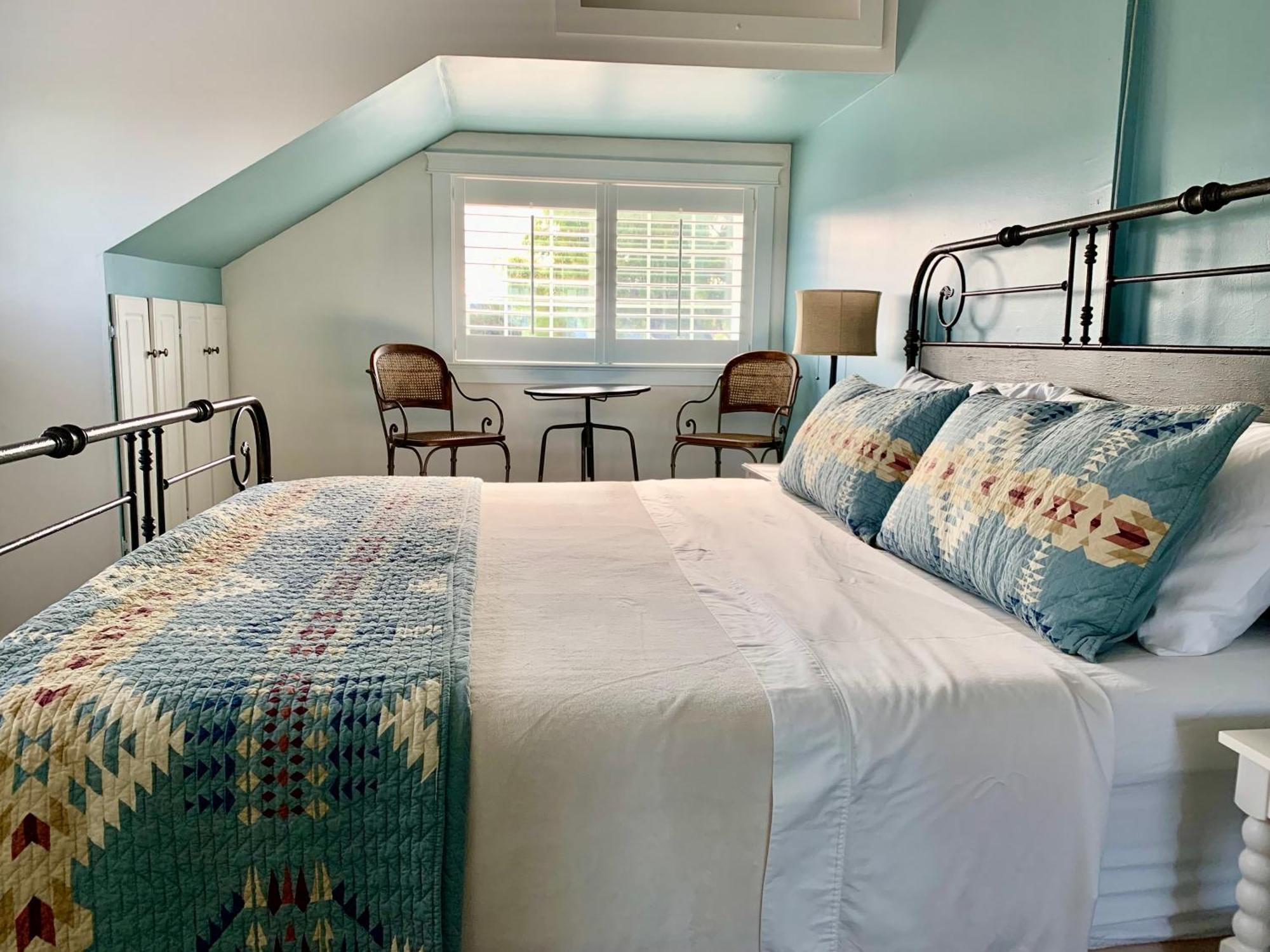 Dungeness Barn House Bed And Breakfast At Two Crows Farm Sequim Esterno foto