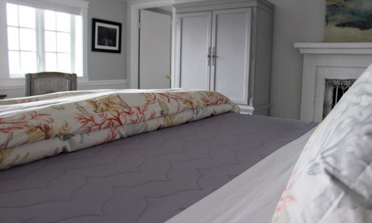 Dungeness Barn House Bed And Breakfast At Two Crows Farm Sequim Esterno foto